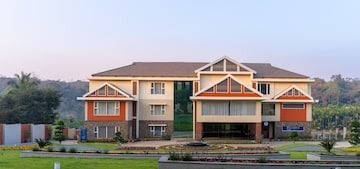 ESSENTIA RESORT & SPA SIRSI